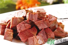 驢肉的營養(yǎng)價值 驢肉的功效與作用 驢肉的營養(yǎng)價值 驢肉的功效與作用