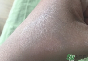 蝶妝海皙藍(lán)眼霜怎么樣?蝶妝海皙藍(lán)眼霜好用嗎? 蝶妝海皙藍(lán)眼霜怎么樣?蝶妝海皙藍(lán)眼霜好用嗎?