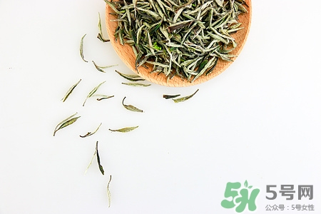 白茶可以隔夜喝嗎?白茶隔夜喝有什么壞處 白茶可以隔夜喝嗎?白茶隔夜喝有什么壞處