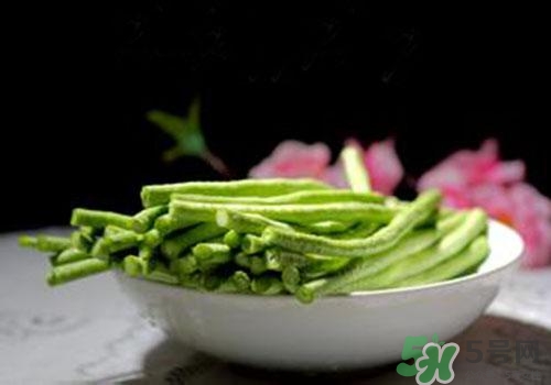 豇豆沒(méi)炒熟有毒嗎？吃沒(méi)炒熟的豇豆中毒怎么辦？