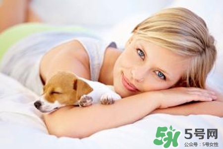 女生睡覺打呼嚕怎么辦？女生睡覺打呼嚕怎么治療？