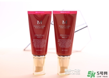 謎尚21號(hào)和23號(hào)的區(qū)別 謎尚bb21號(hào)和23號(hào)色號(hào)試色 謎尚21號(hào)和23號(hào)的區(qū)別 謎尚bb21號(hào)和23號(hào)色號(hào)試色