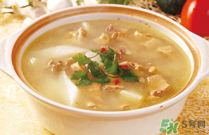 鴨肉煮怎么燉好吃？鴨肉燉多久能熟？