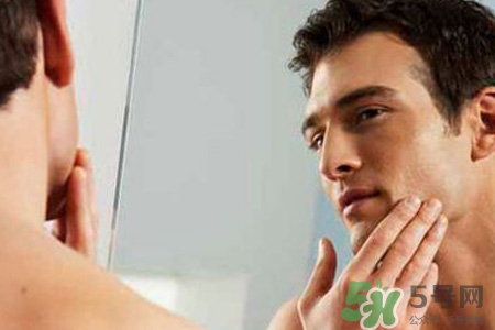 男人臉上酒刺怎么去掉？臉上長(zhǎng)酒刺是怎么回事？