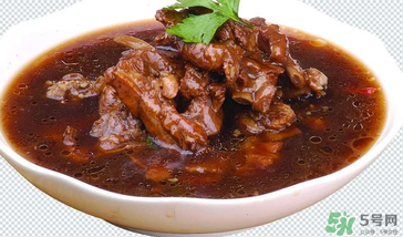 排骨可以和什么一起燉湯？排骨和什么一起燉好吃？