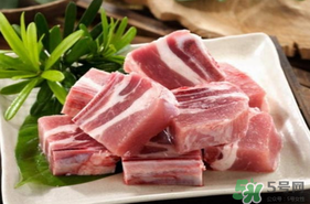 吃排骨有什么好處？吃排骨可以補鈣嗎？