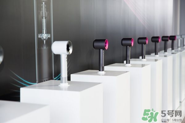 dyson吹風(fēng)機(jī)怎么用？戴森吹風(fēng)機(jī)使用方法