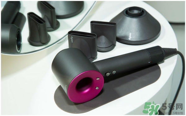 dyson吹風(fēng)機(jī)怎么用？戴森吹風(fēng)機(jī)使用方法