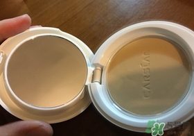 卡姿蘭雪凝絲柔兩用粉餅多少錢? 卡姿蘭雪凝絲柔兩用粉餅多少錢?