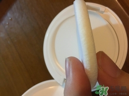 卡姿蘭雪凝絲柔兩用粉餅多少錢? 卡姿蘭雪凝絲柔兩用粉餅多少錢?