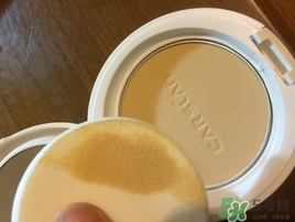 卡姿蘭雪凝絲柔兩用粉餅多少錢? 卡姿蘭雪凝絲柔兩用粉餅多少錢?