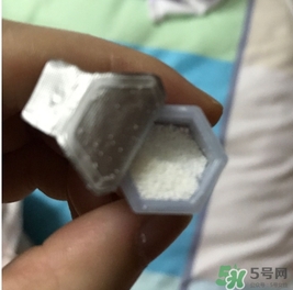 洗顏粉是什么？洗顏粉和洗面奶的區(qū)別