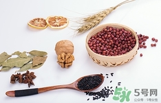 黑豆怎么吃最補(bǔ)腎?黑豆補(bǔ)腎食譜推薦 黑豆怎么吃最補(bǔ)腎?黑豆補(bǔ)腎食譜推薦