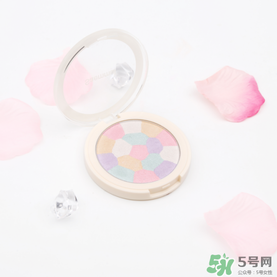 得鮮粉餅怎么樣？the saem修容粉好用嗎？