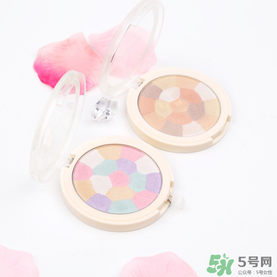 得鮮粉餅怎么樣？the saem修容粉好用嗎？