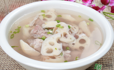 排骨湯可以隔夜喝嗎？隔夜的排骨湯還能喝嗎？