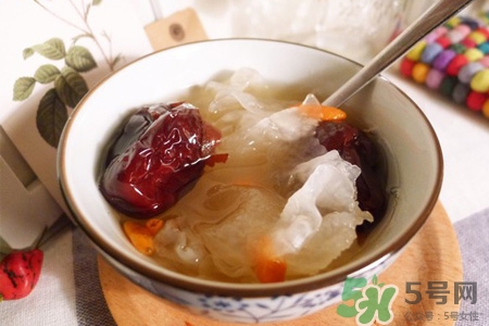 小孩能吃銀耳紅棗湯嗎？寶寶可以喝銀耳紅棗湯嗎？