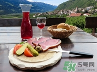 培根不能和什么一起吃?吃培根注意事項(xiàng)介紹 培根不能和什么一起吃?吃培根注意事項(xiàng)介紹