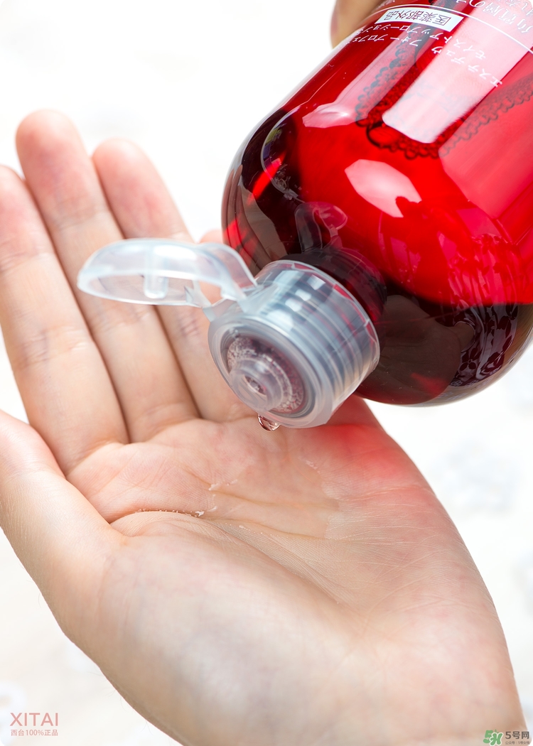 伊詩露櫻桃爽膚水怎么樣？esthe dew櫻桃水好用嗎？