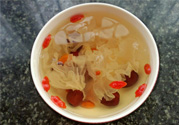 銀耳紅棗湯怎么做最正宗好吃？銀耳紅棗湯怎么做補血養(yǎng)顏？