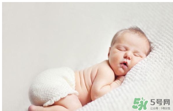 冬季出生的寶寶要準備些什么？冬季出生的寶寶需要什么？