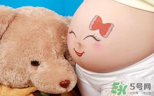 胎動(dòng)頻繁的寶寶出生會(huì)很調(diào)皮嗎？胎動(dòng)頻繁什么什么原因？