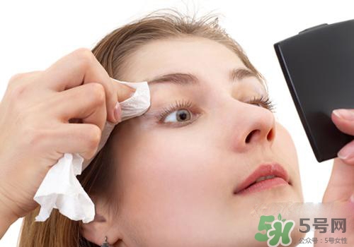 潤膚露可以卸妝嗎？潤膚露怎么卸妝？