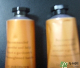 瑰柏翠護手霜真假怎么辨別?瑰柏翠護手霜真假鑒別圖 瑰柏翠護手霜真假怎么辨別?瑰柏翠護手霜真假鑒別圖