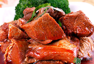 吃完牛肉可以吃柿子嗎？牛肉和柿子能一起吃嗎？