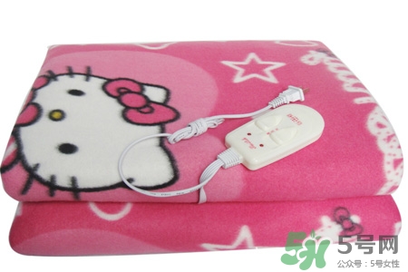 睡電熱毯上火流鼻血怎么回事？睡電熱毯上火流鼻血怎么辦？