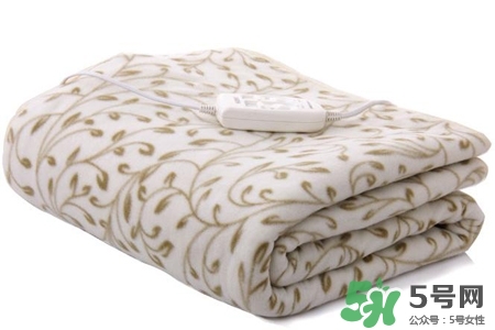 什么人不能睡電熱毯？六種人冬天不宜用電熱毯