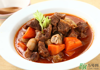 煮牛肉放什么調(diào)料？煮牛肉的正確方法