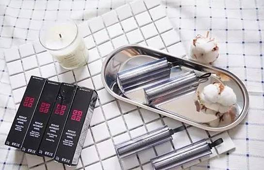 紀(jì)梵?？套挚诩t多少錢？紀(jì)梵?？诩t怎么刻字？