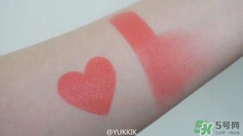 珊瑚粉是什么顏色？珊瑚粉口紅試色