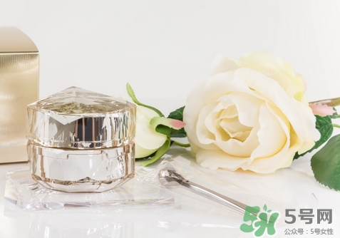 cpb眼霜多少錢(qián)?cpb眼霜日本專(zhuān)柜價(jià)格