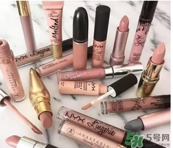 吃土色口紅適合學(xué)生嗎？吃土色口紅顯老嗎？