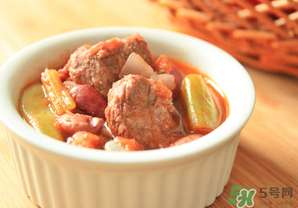 煮牛肉什么時(shí)候放鹽？燉牛肉什么時(shí)候放鹽好？