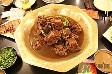 羊蝎子的營養(yǎng)價(jià)值 羊蝎子的功效與作用 羊蝎子的營養(yǎng)價(jià)值 羊蝎子的功效與作用