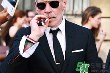 dw手表是什么檔次？dw丹尼爾惠靈頓手表是哪個國家的？