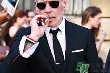 dw手表是機械表嗎？dw手表是機械表還是石英表？