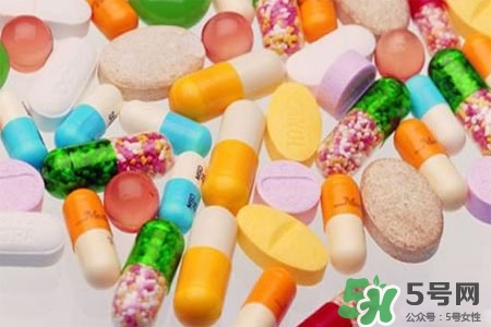 小孩為什么不能吃大人的藥？父母給孩子喂藥需注意