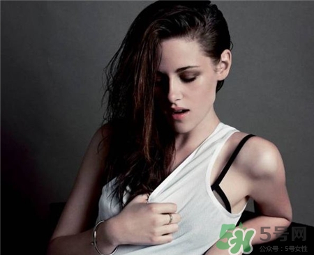 內(nèi)衣可以穿在秋衣外面嗎?冬天穿什么內(nèi)衣好? 內(nèi)衣可以穿在秋衣外面嗎?冬天穿什么內(nèi)衣好?