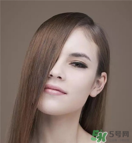 護發(fā)素和發(fā)膜哪個好用?護發(fā)素和發(fā)膜的區(qū)別