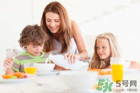 孩子只吃肉不吃菜怎么辦？孩子這樣吃肉才健康