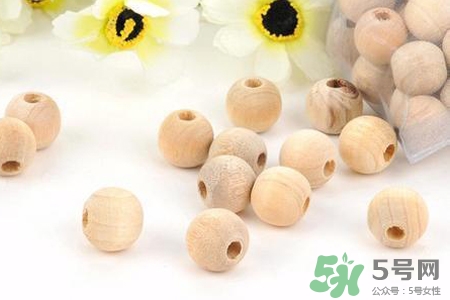 樟腦丸對(duì)蟑螂有用嗎？祛除蟑螂的小妙招