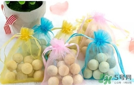 樟腦丸過敏癥狀 樟腦丸過敏了怎么辦？