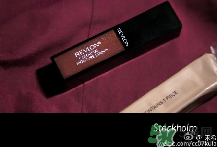 露華濃唇釉055價位 露華濃055多少錢？