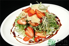 苦菊的營養(yǎng)價(jià)值 苦菊的功效與作用 苦菊的營養(yǎng)價(jià)值 苦菊的功效與作用