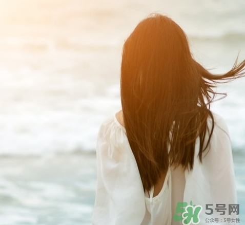 有頸紋怎么辦？頸紋怎么消除？