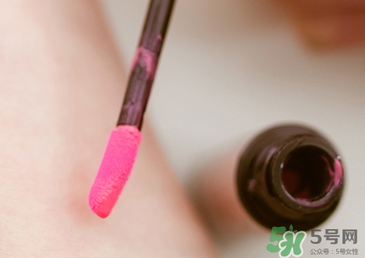 蘭歐媞紅酒染唇液多少錢?蘭歐媞紅酒染唇液專柜價格 蘭歐媞紅酒染唇液多少錢?蘭歐媞紅酒染唇液專柜價格